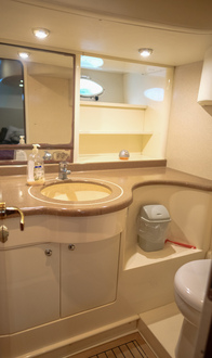 Antalya Lux Azimut 58 6 Guests - 19 MT  - AYR025